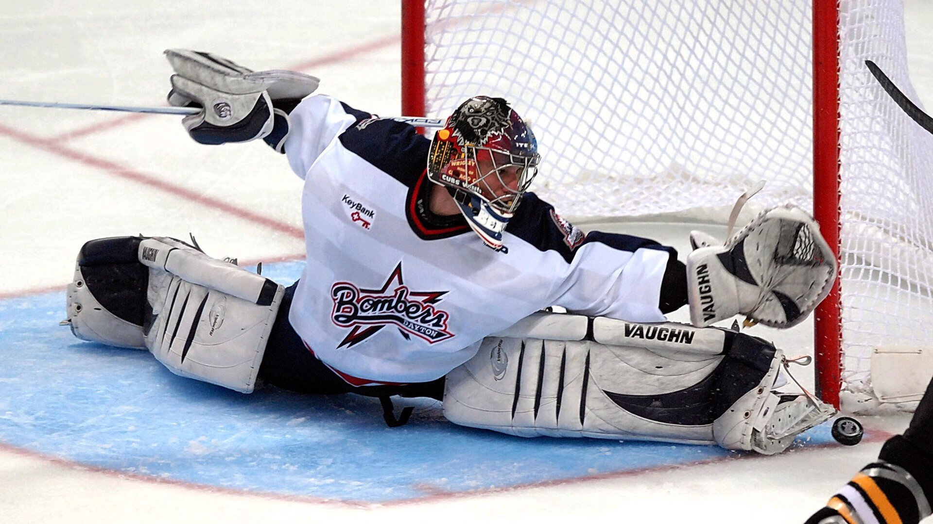 深圳队终结黄蜂，马克西在年度焦点之战接管比赛，一场载入史册的逆袭之战